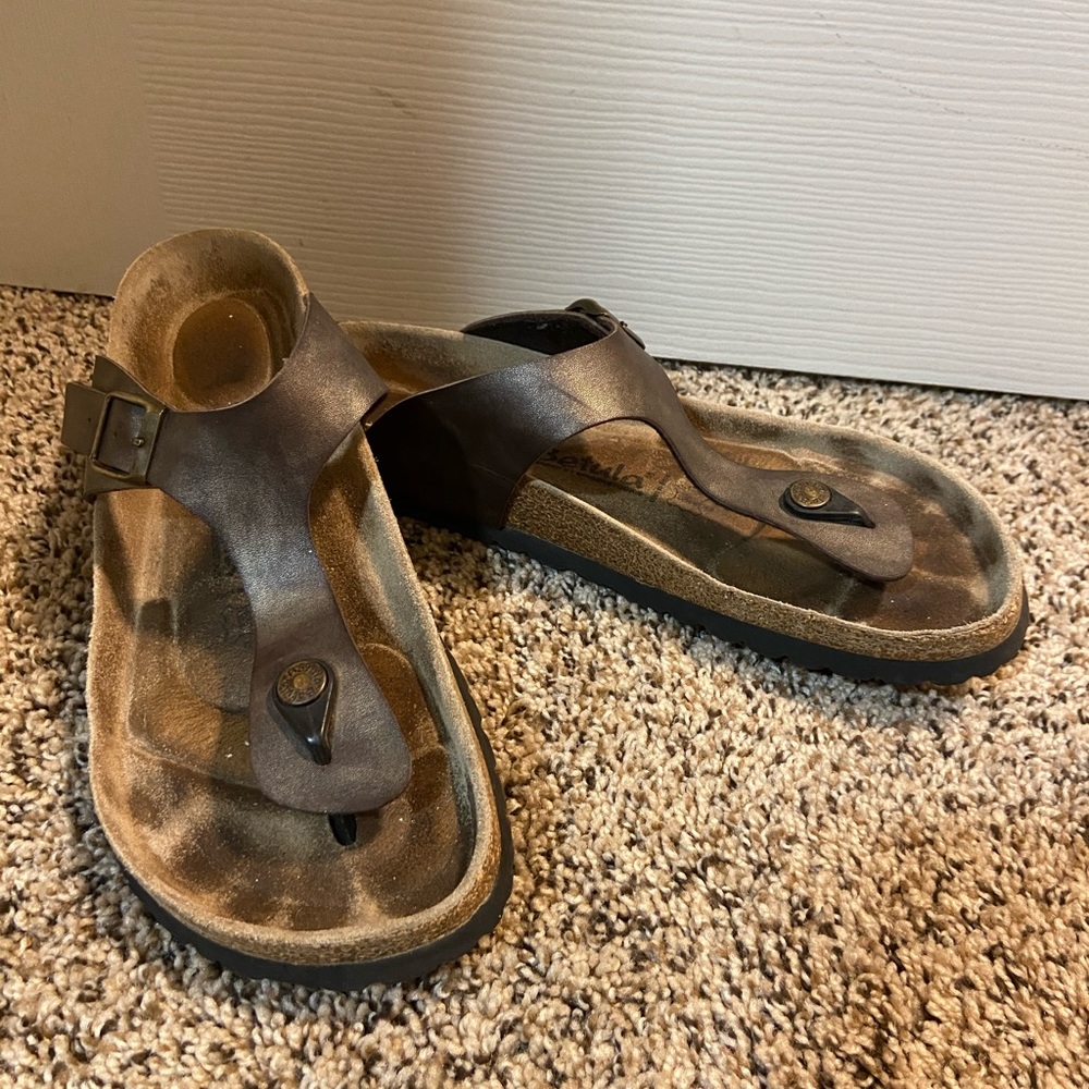 Betula Licensed by Birkenstock Gizeh style sandals